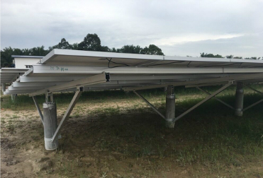 马来西亚13MW 纺桩太阳能地面安装项目