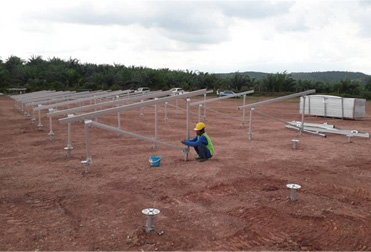 2020年马来西亚45MWp 螺旋桩太阳能地面安装项目